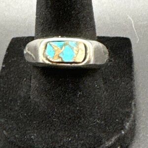 Kingman Turquoise and Sterling Silver Ring, size 9, NEW, Unisex